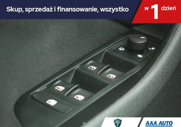 Skoda Kamiq cena 90000 przebieg: 32407, rok produkcji 2021 z Piwniczna-Zdrój małe 211